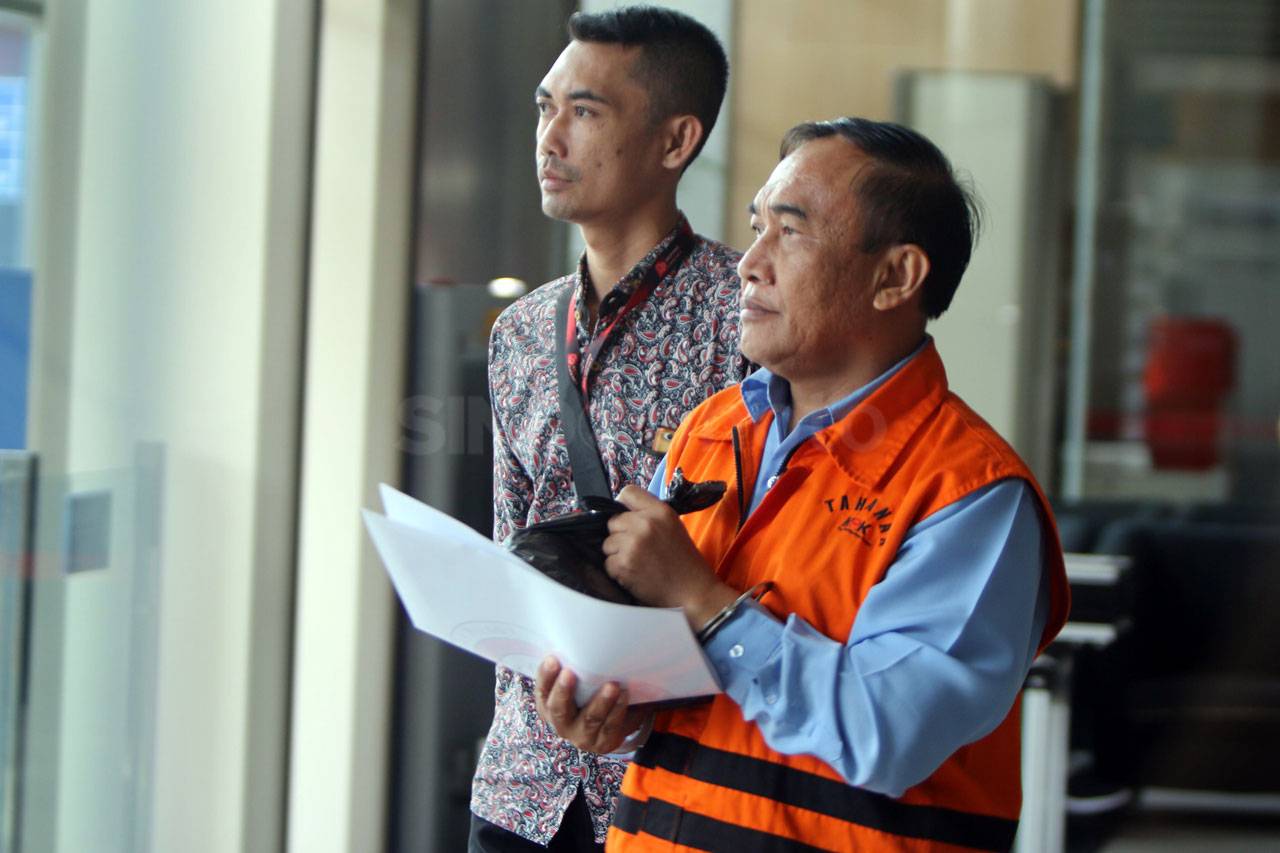 KPK Periksa Jhonson...