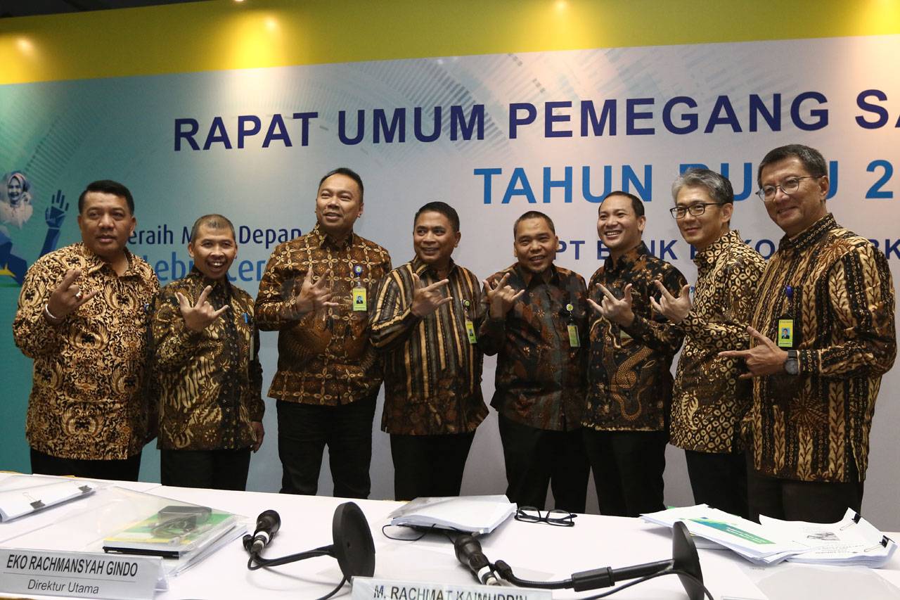 Gelar RUPS, Bukopin...