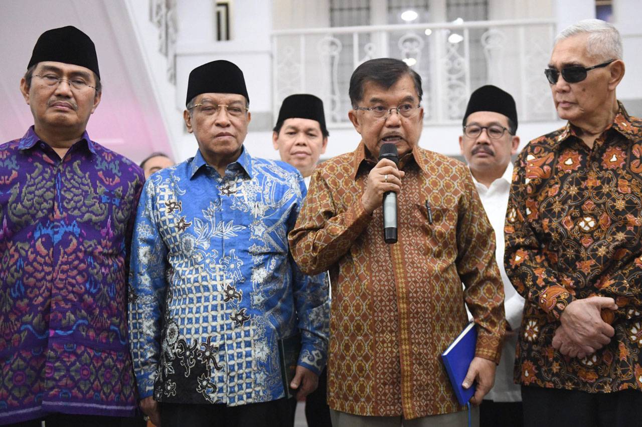 Wapres Jusuf Kalla Bertemu...