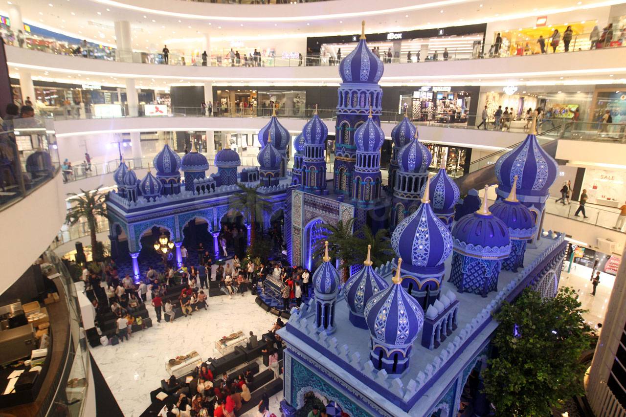 Sambut Lebaran, Senayan...