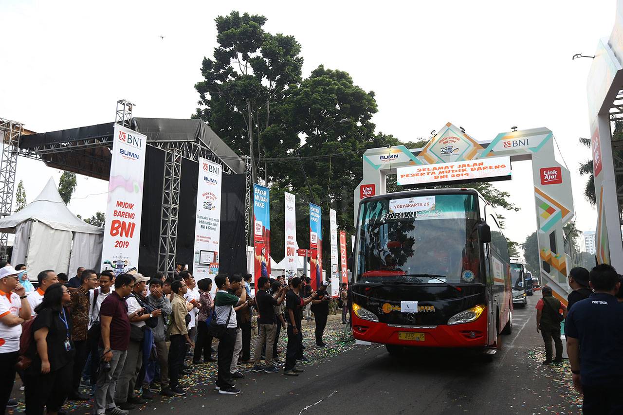 Belasan Ribu Peserta...