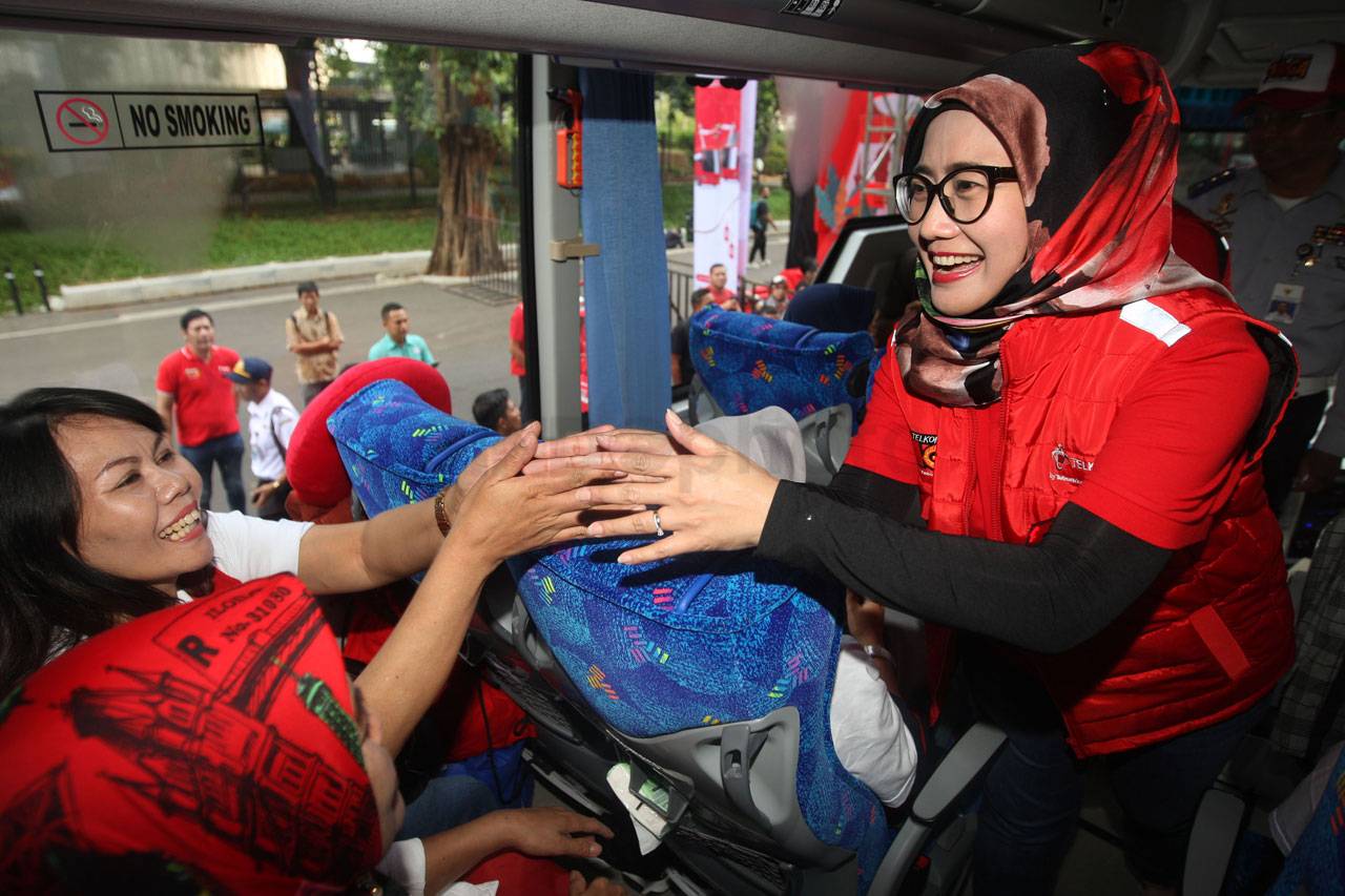 Telkomsel Berangkatkan...