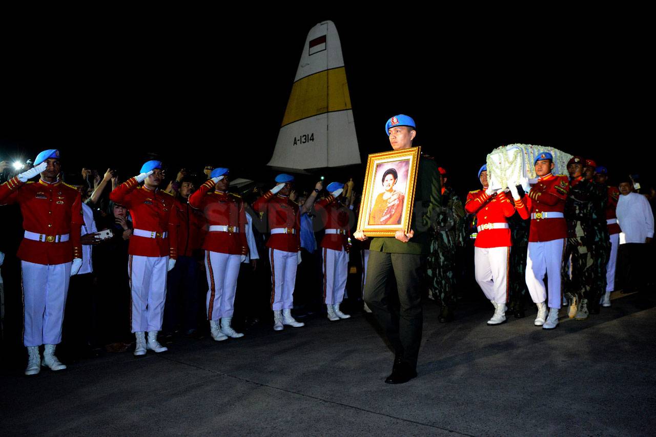 Jenazah Ani Yudhoyono...