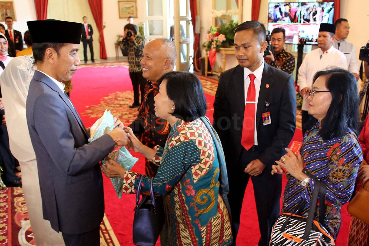 Presiden Jokowi Gelar...