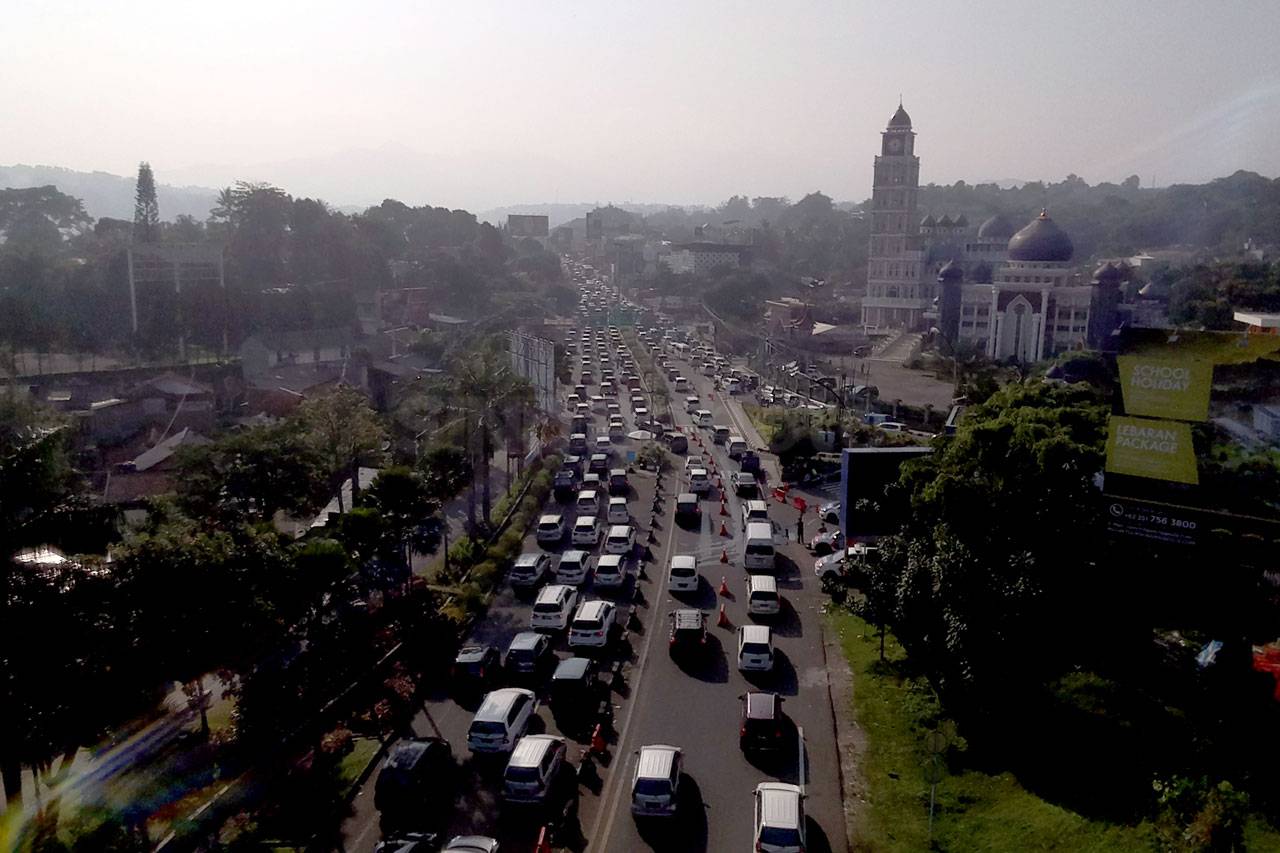 Libur Hari Kedua Lebaran,...