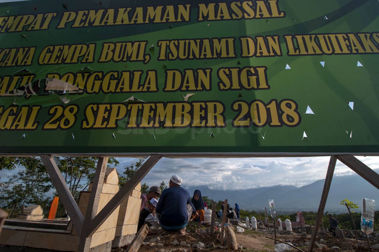 Idul Fitri, Warga Palu...