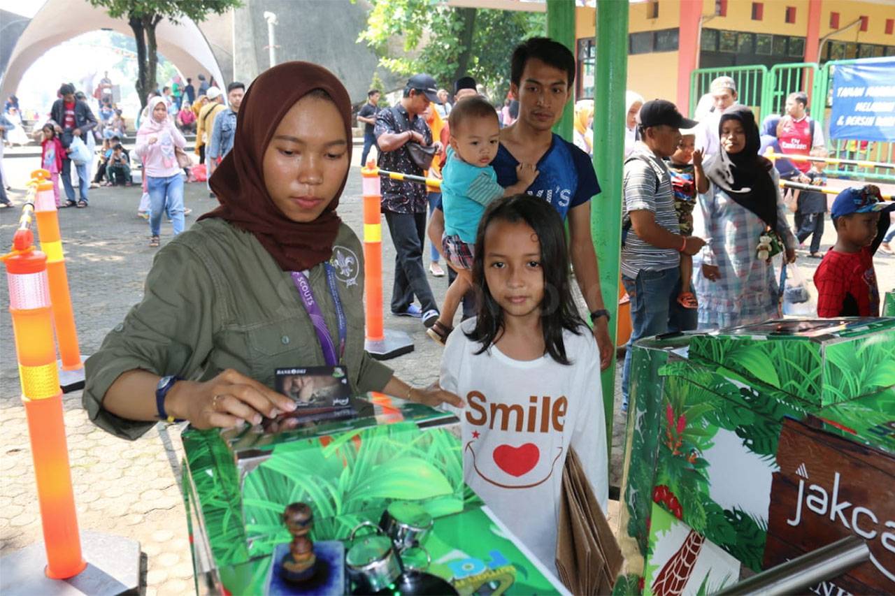 JakCard Bank DKI Permudah...