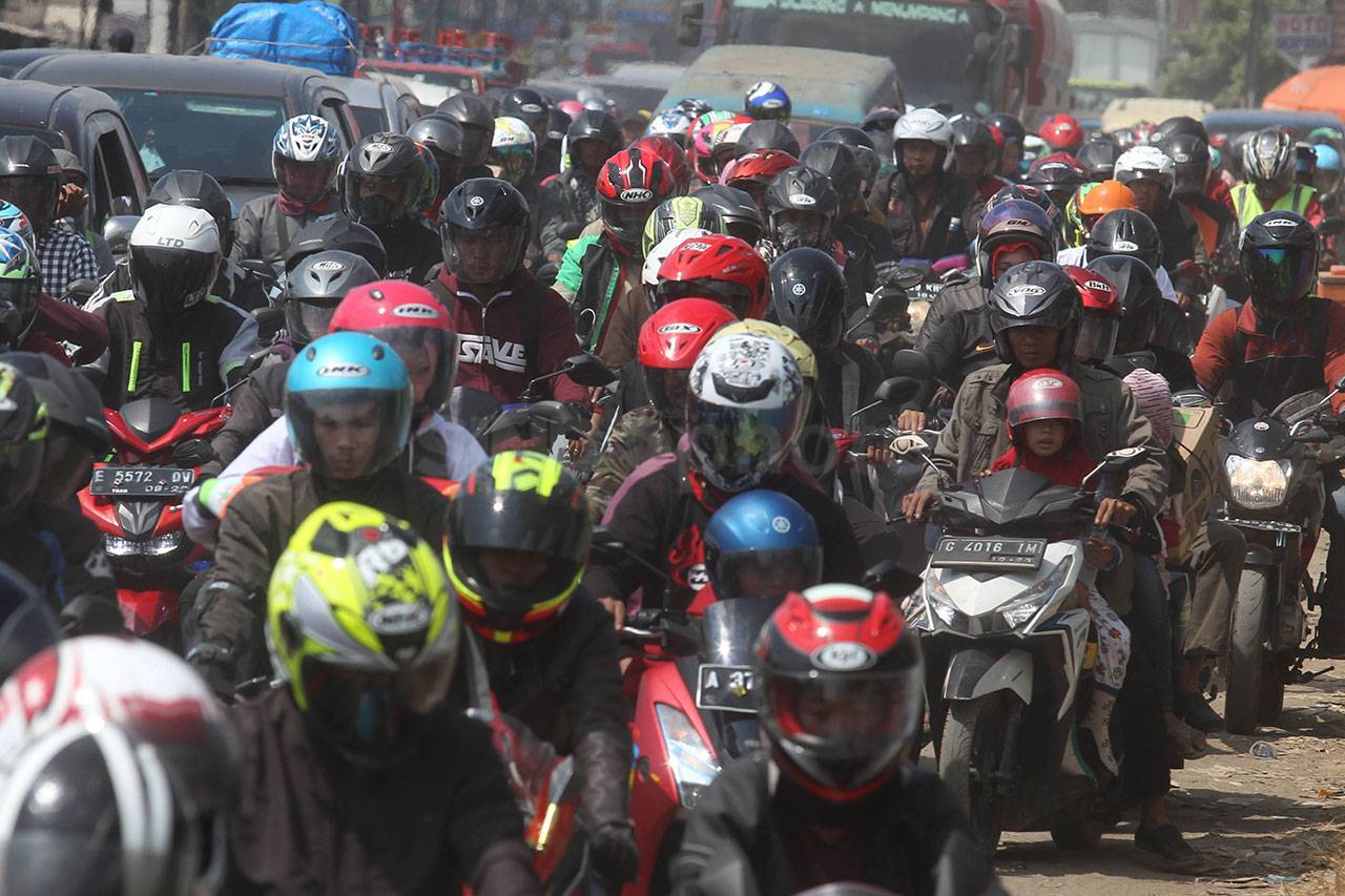 Kendaraan Roda Dua Dominasi...