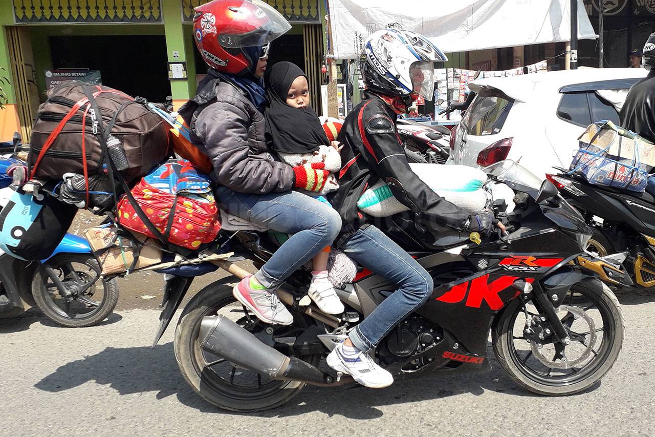 Kerupuk Hingga Payung...