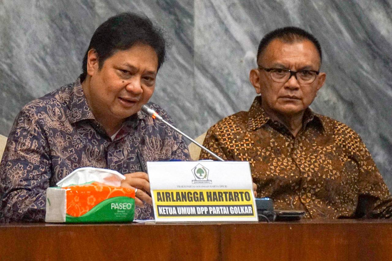 Partai Golkar Gelar...