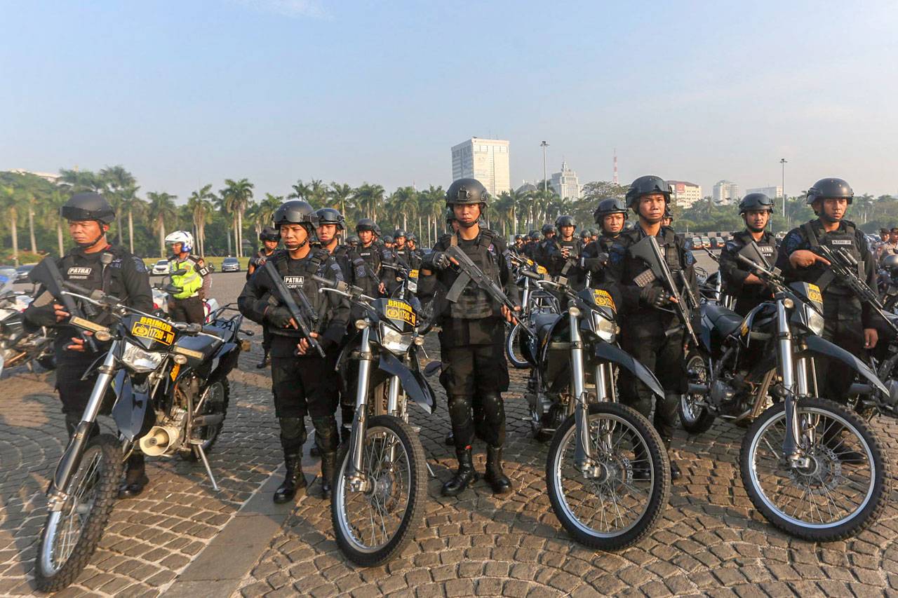 Polri-TNI Gelar Apel...