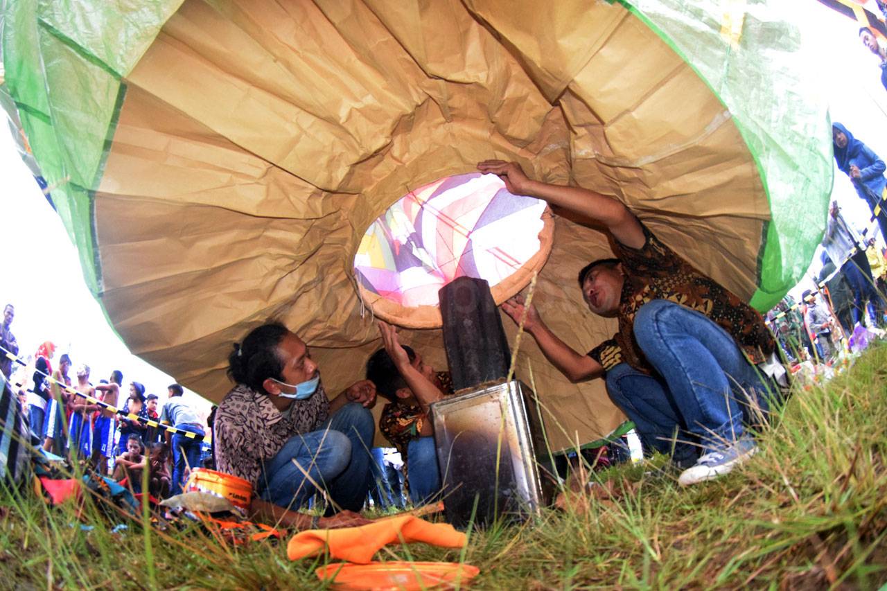 Meriahnya Festival Balon...
