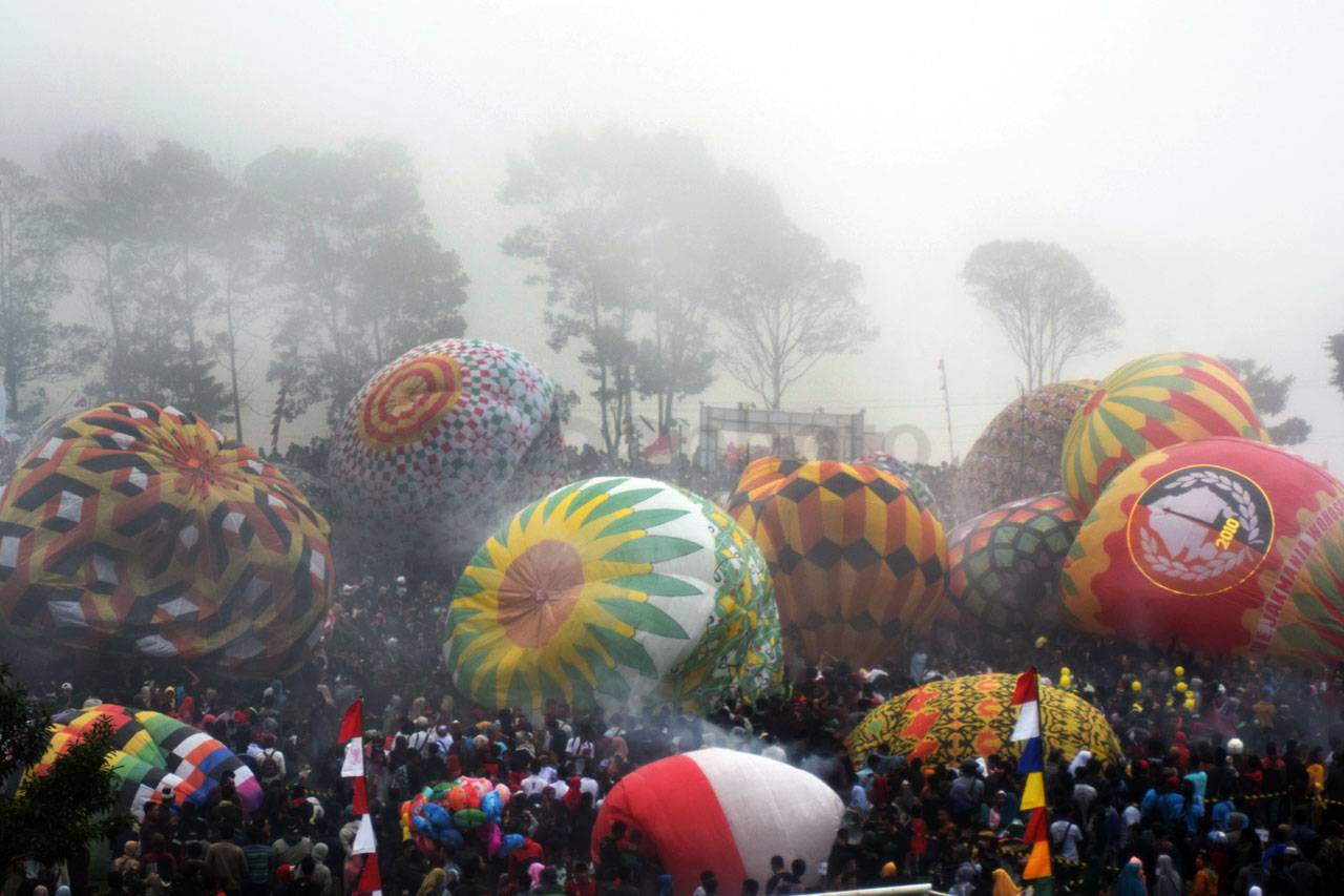 Meriahnya Festival Balon...
