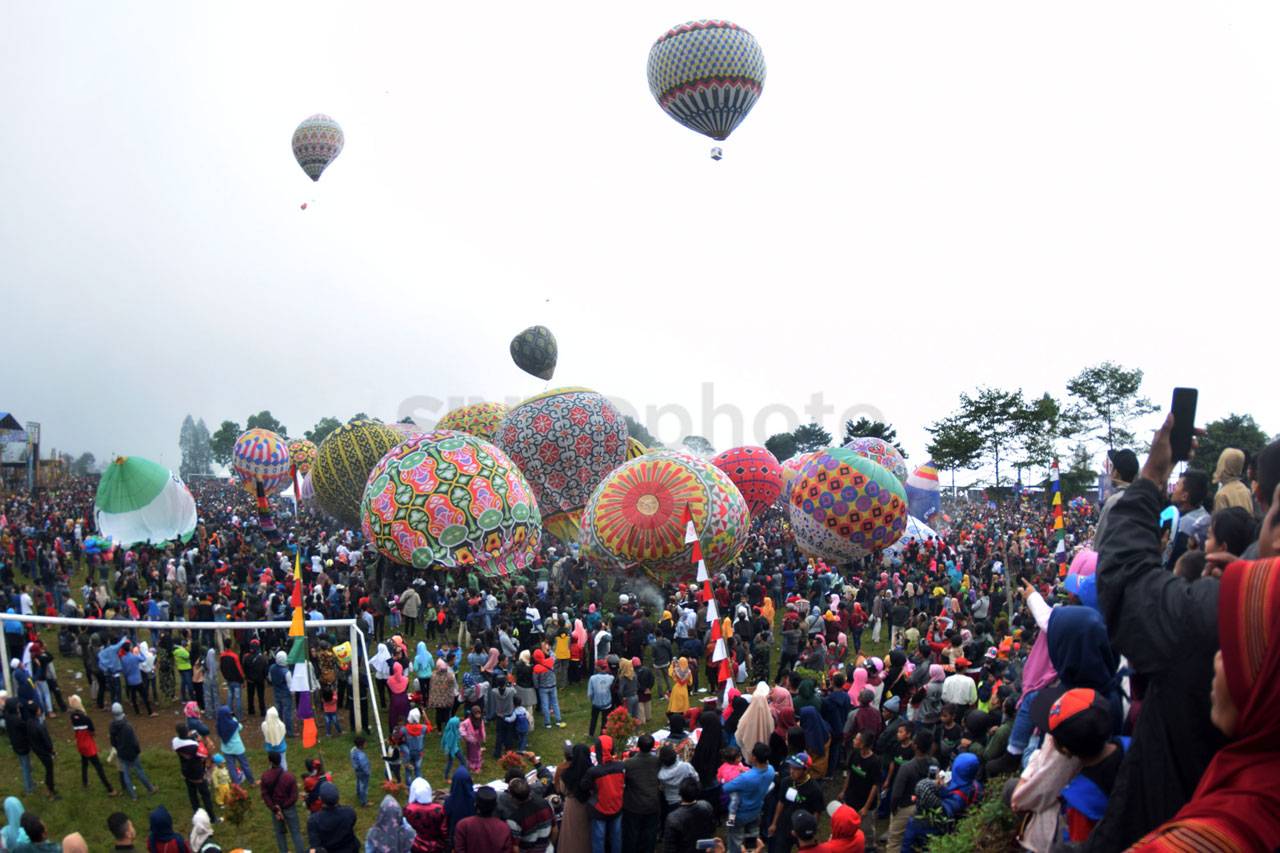 Meriahnya Festival Balon...