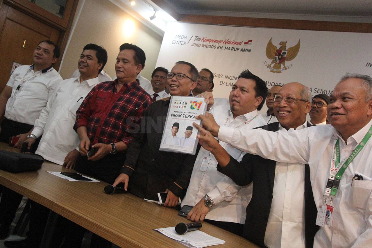 Tim Hukum Jokowi-Maruf...
