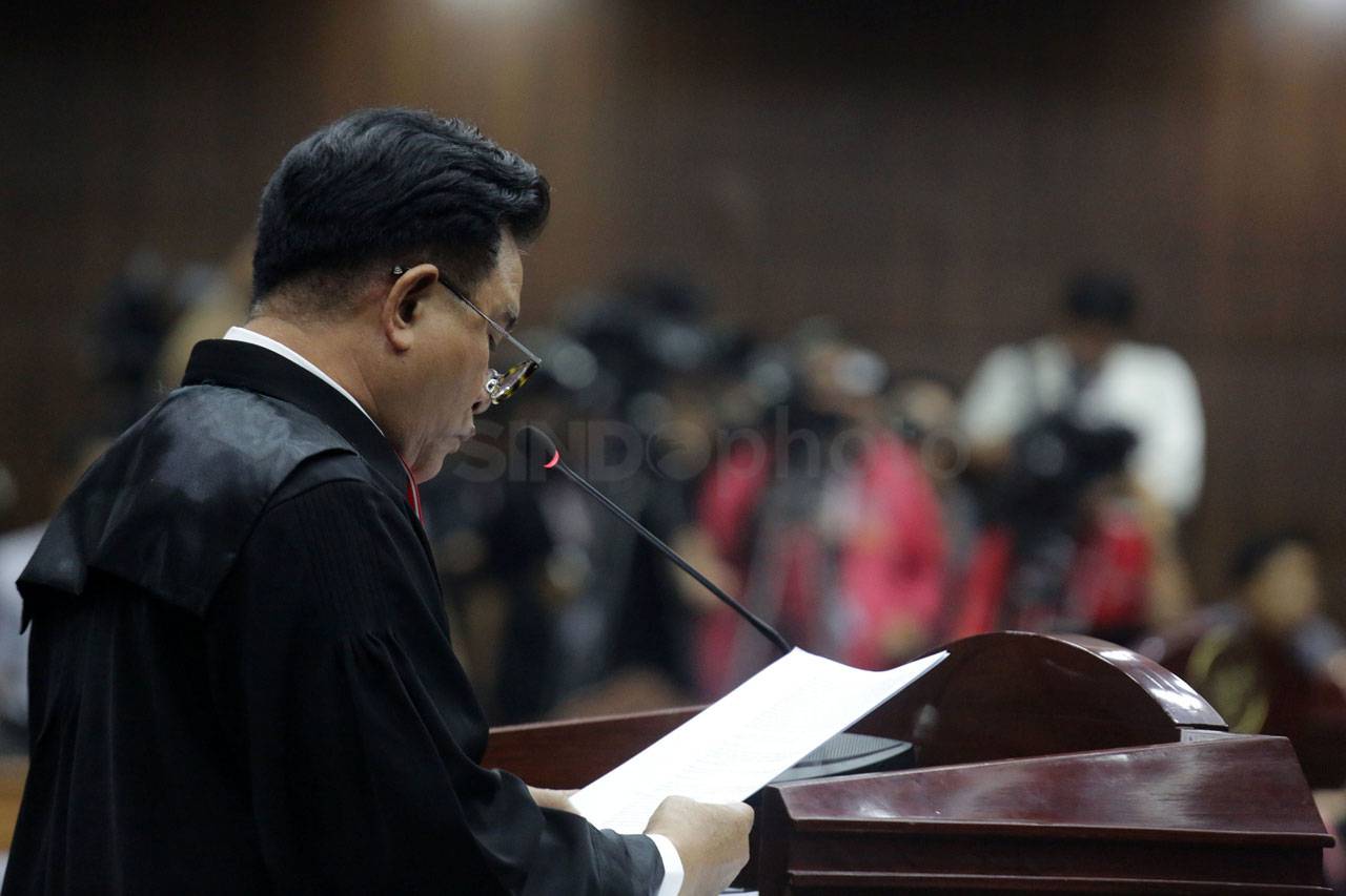 MK Gelar Sidang Lanjutan...