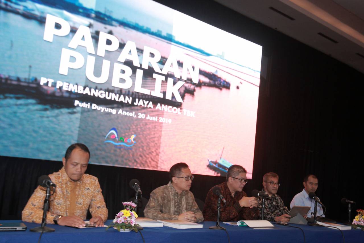 PT Pembangunan Jaya...