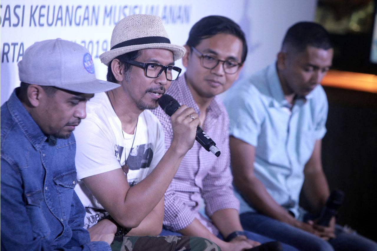 GO-PAY Gandeng IMJ Sejahterakan...