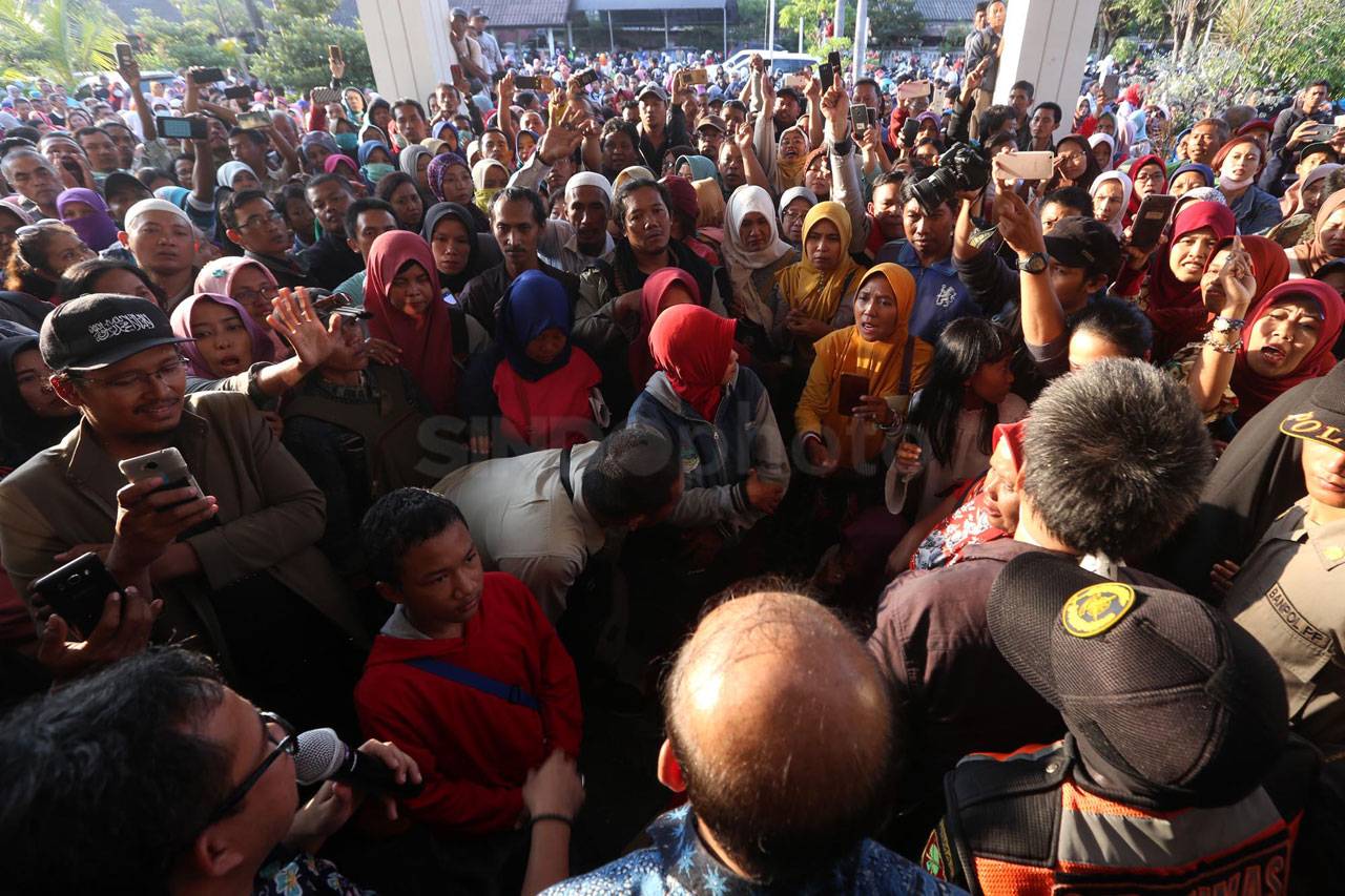 Wali Murid di Surabaya...
