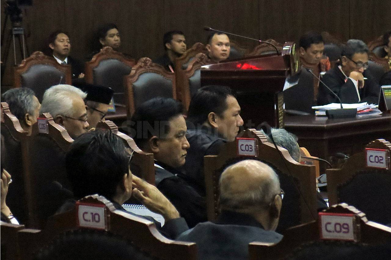 Tim Hukum Jokowi-Maruf...
