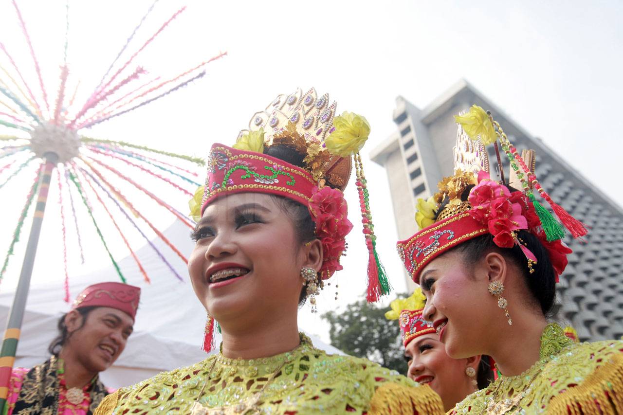 Pesona Jakarnaval di...