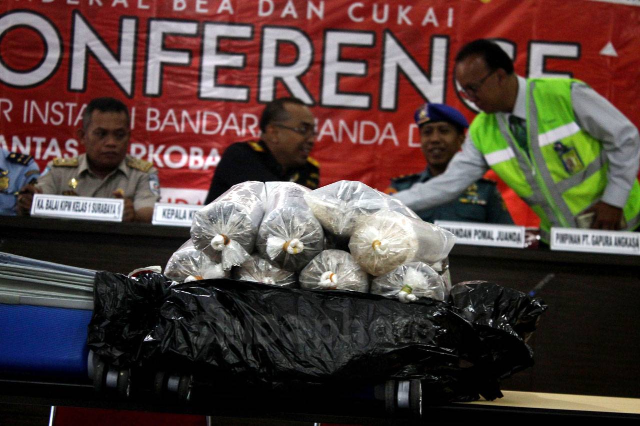 Bea Cukai Juanda Gagalkan...
