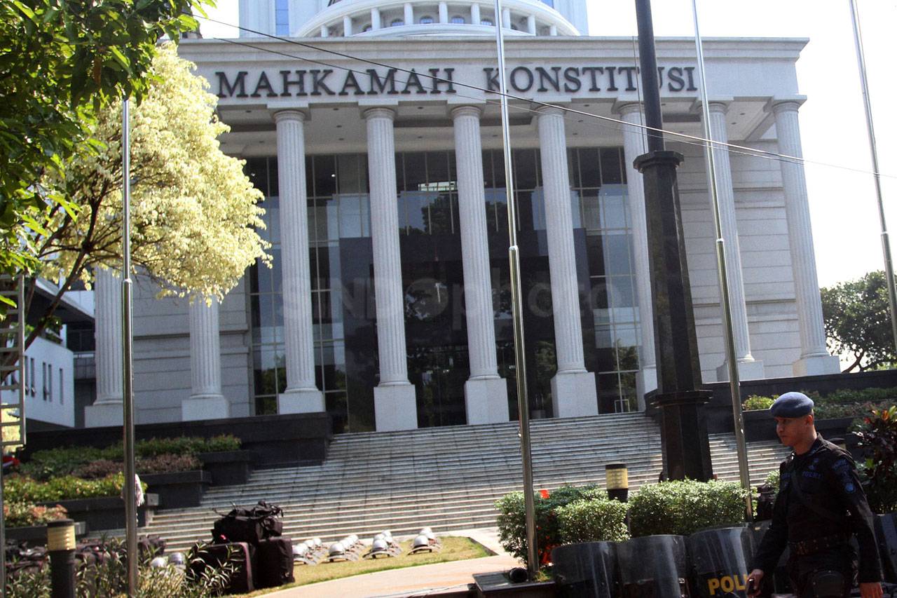 Pengamanan Gedung MK...