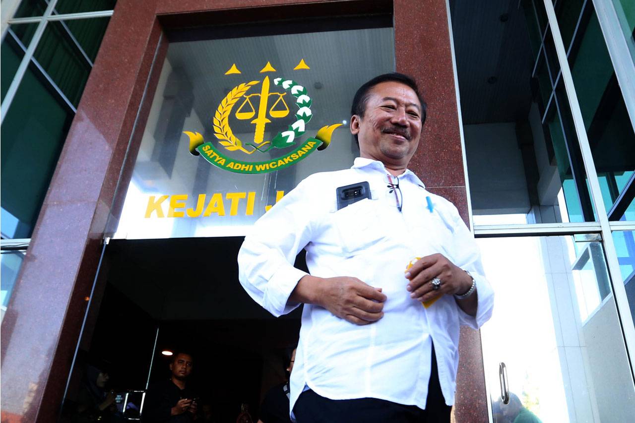 Mantan Wali Kota Surabaya...