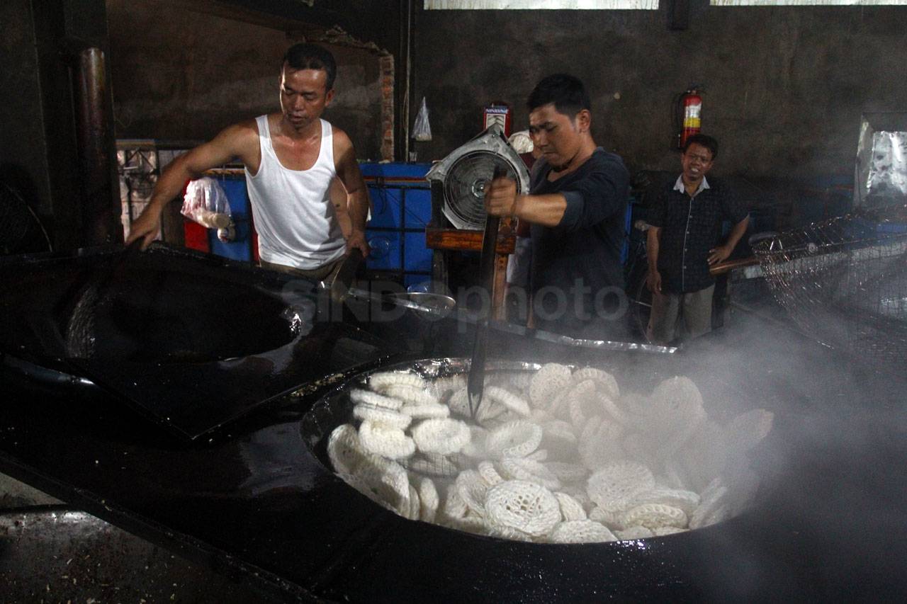 Melihat dari Dekat Pembuatan...