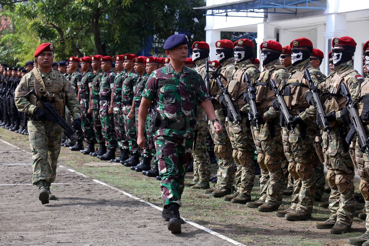 25 Prajurit TNI AL Perkuat...