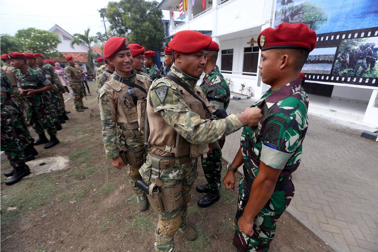25 Prajurit TNI AL Perkuat...