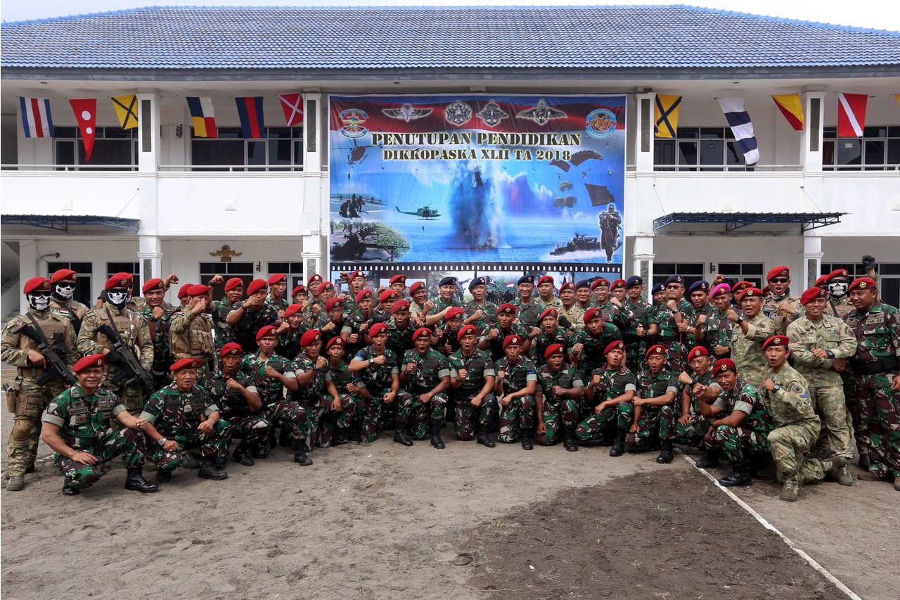 25 Prajurit TNI AL Perkuat...
