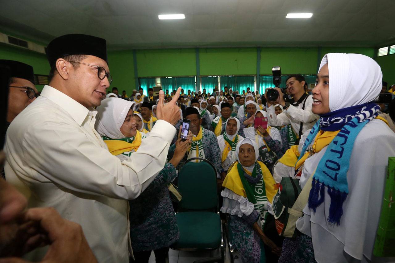Menteri Agama Kunjungi...