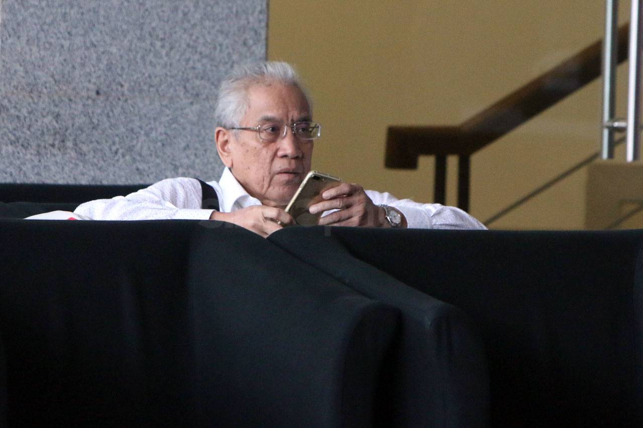 KPK Periksa Edwin Gerungan...