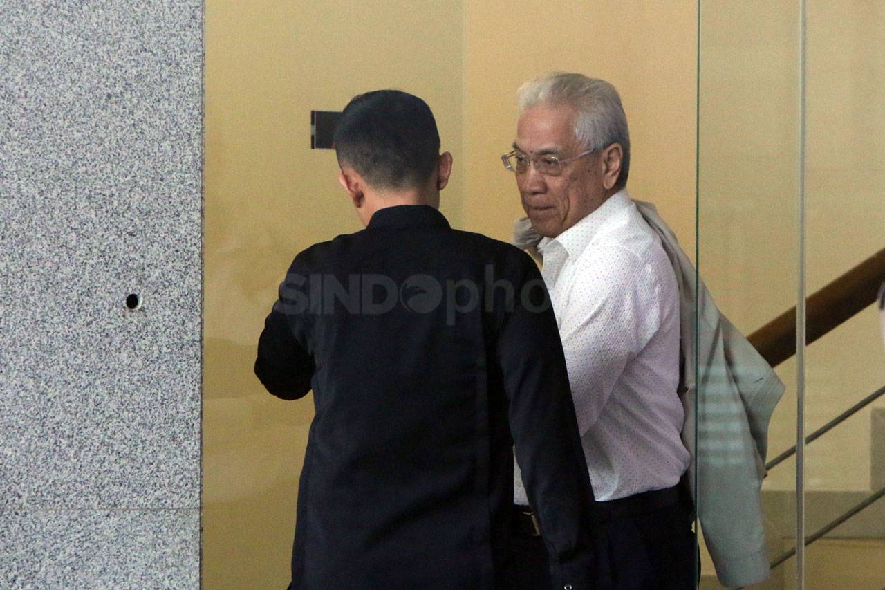 KPK Periksa Edwin Gerungan...