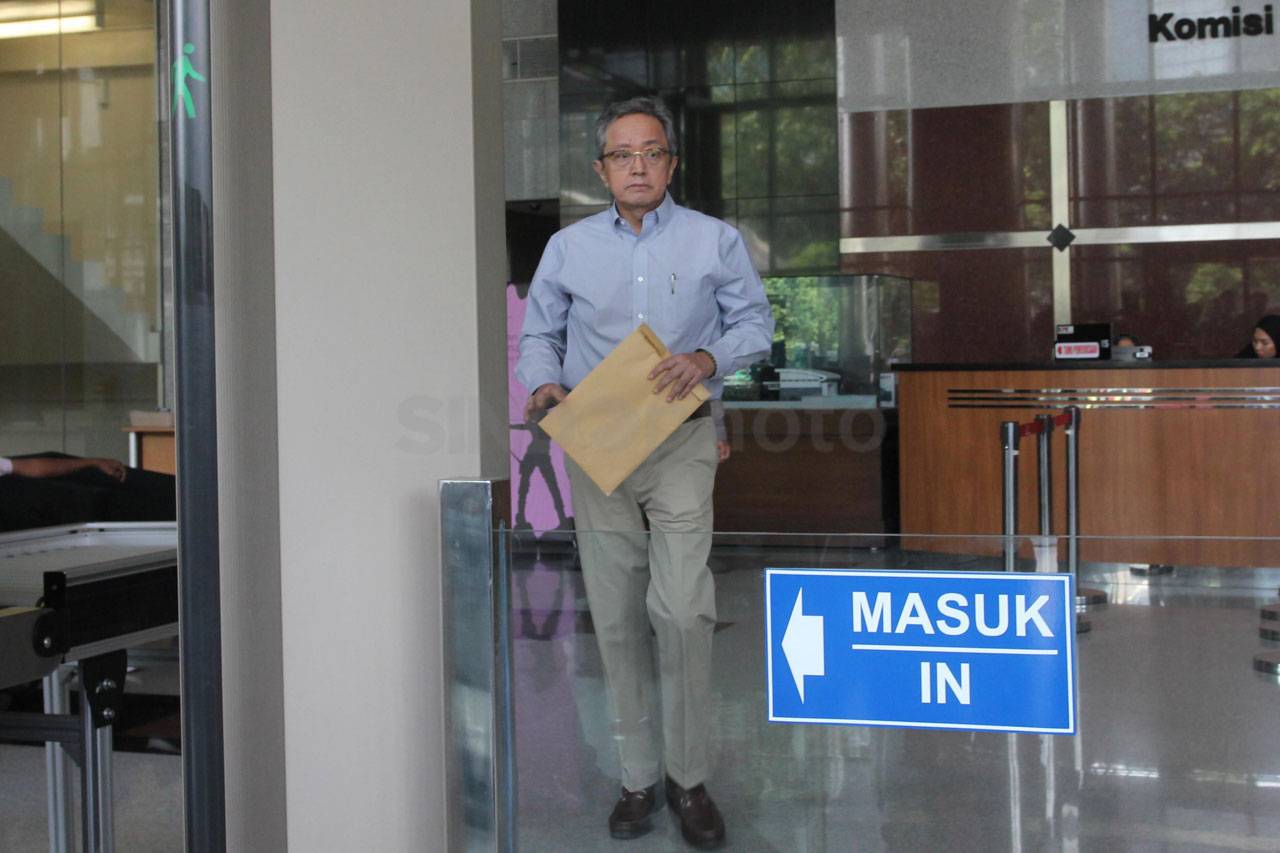 Kembangkan Kasus BLBI,...