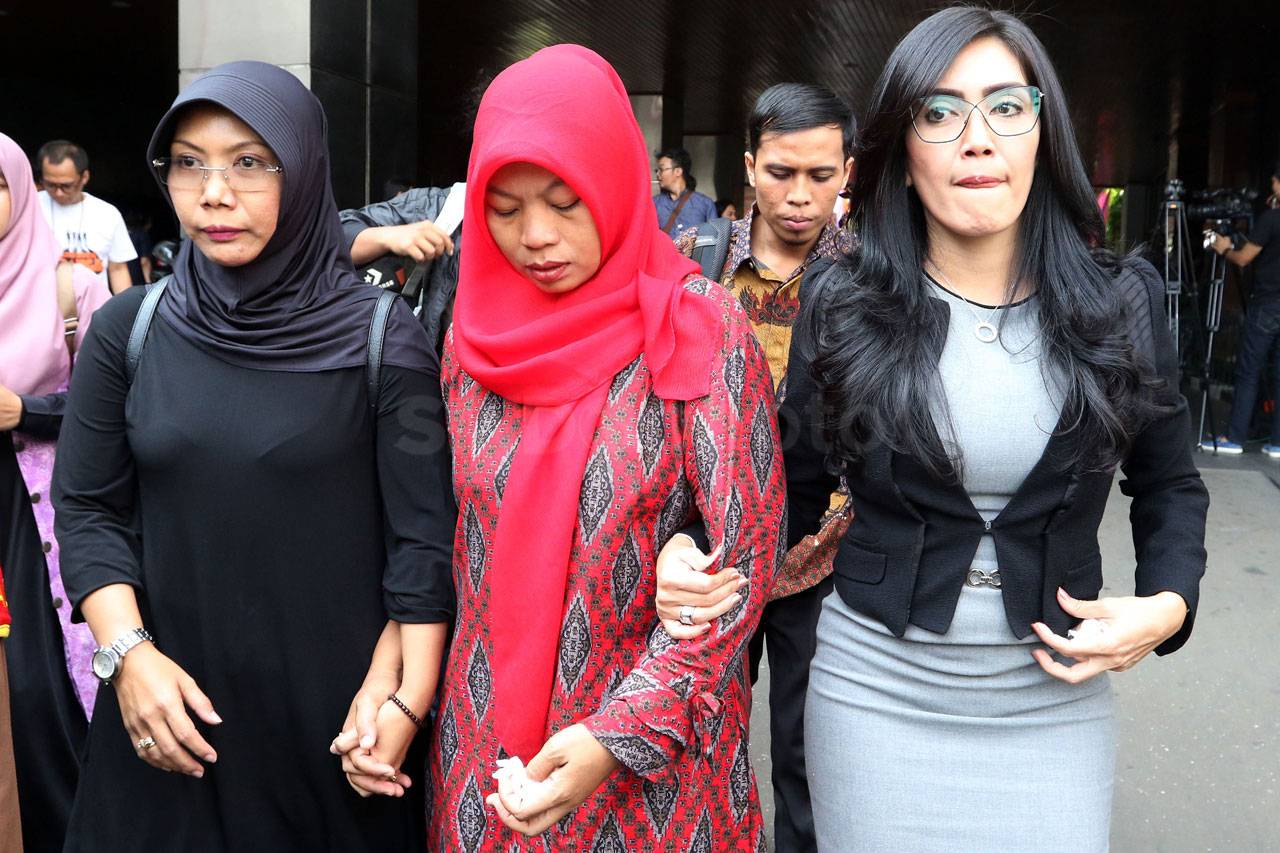 Datangi Kejagung, Baiq...