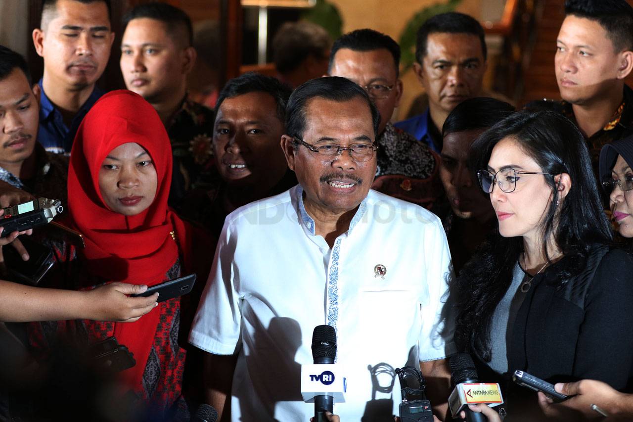 Datangi Kejagung, Baiq...