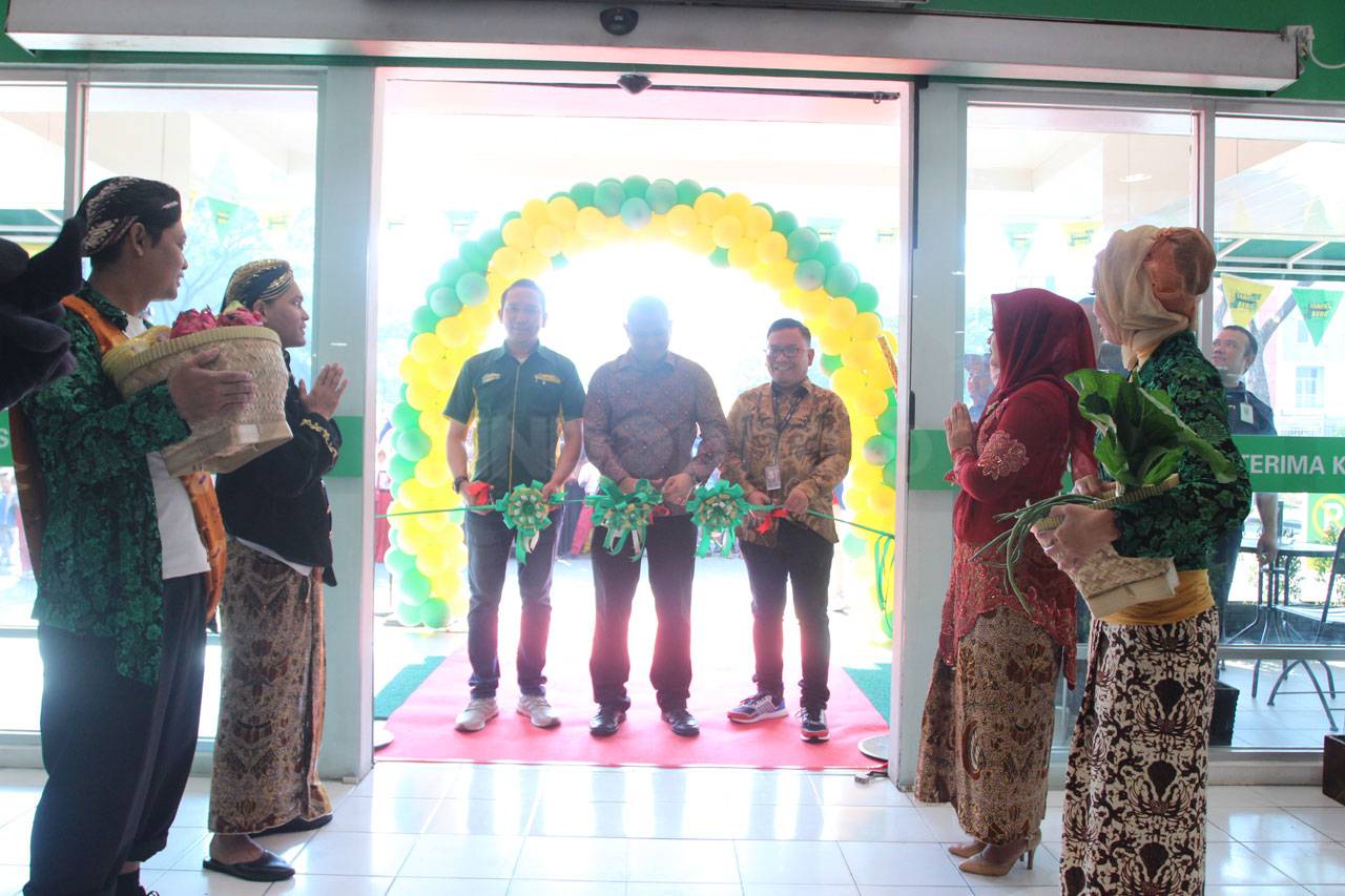 Giant Berikan Energi...