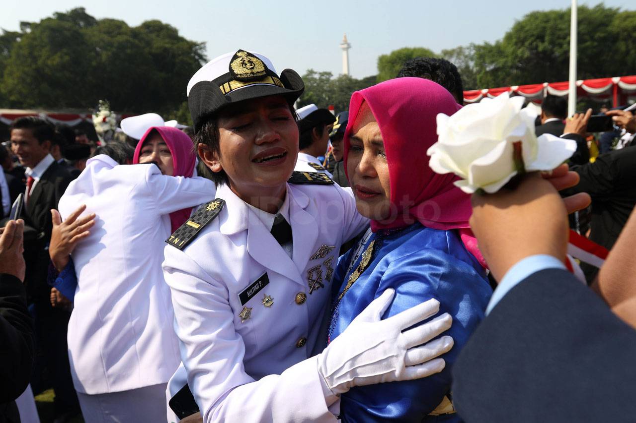 Presiden Jokowi Lantik...