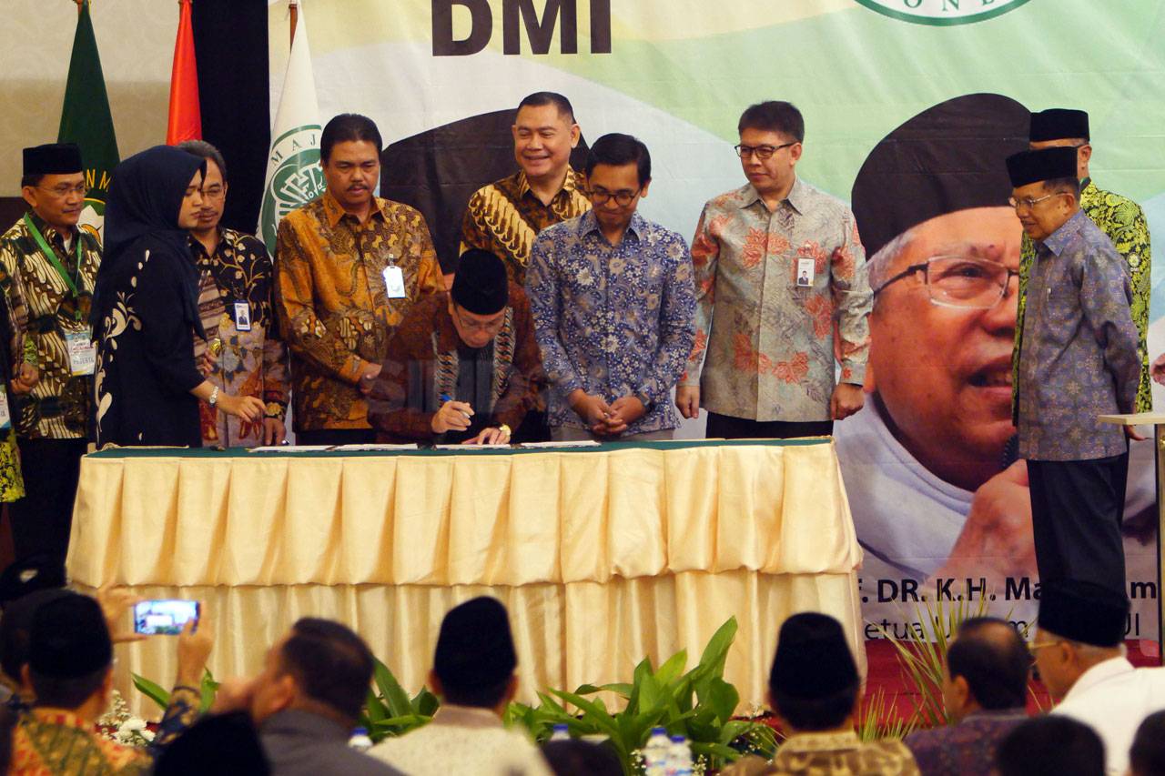 Wapres Jusuf Kalla Hadiri...