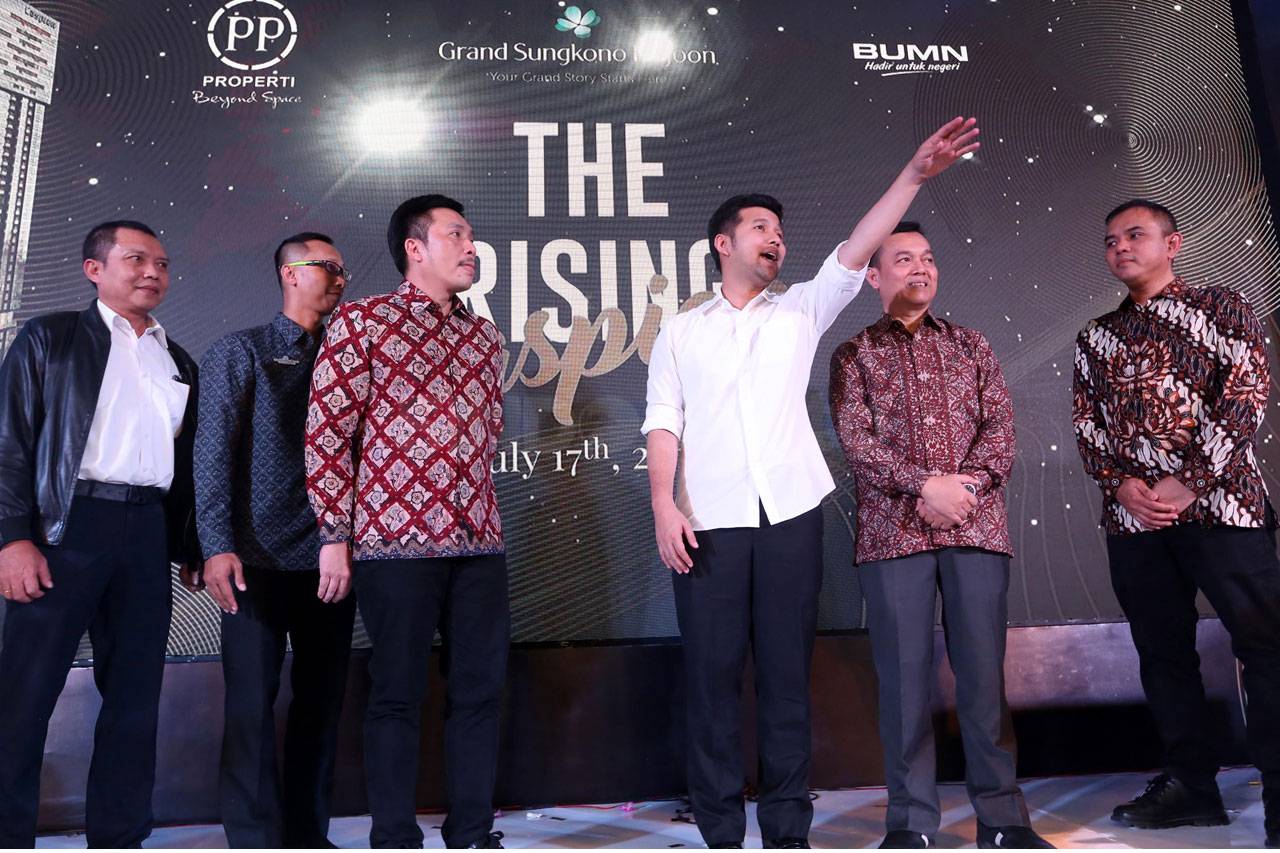 Wagub Emil Dardak Hadiri...