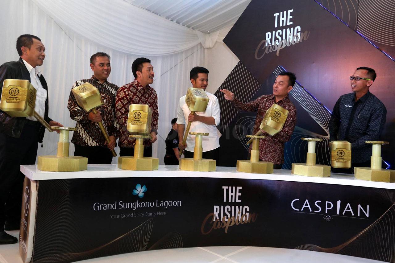 Wagub Emil Dardak Hadiri...