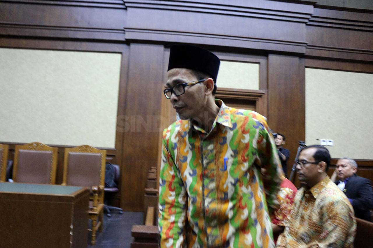 Muafaq Wirahadi Dituntut...