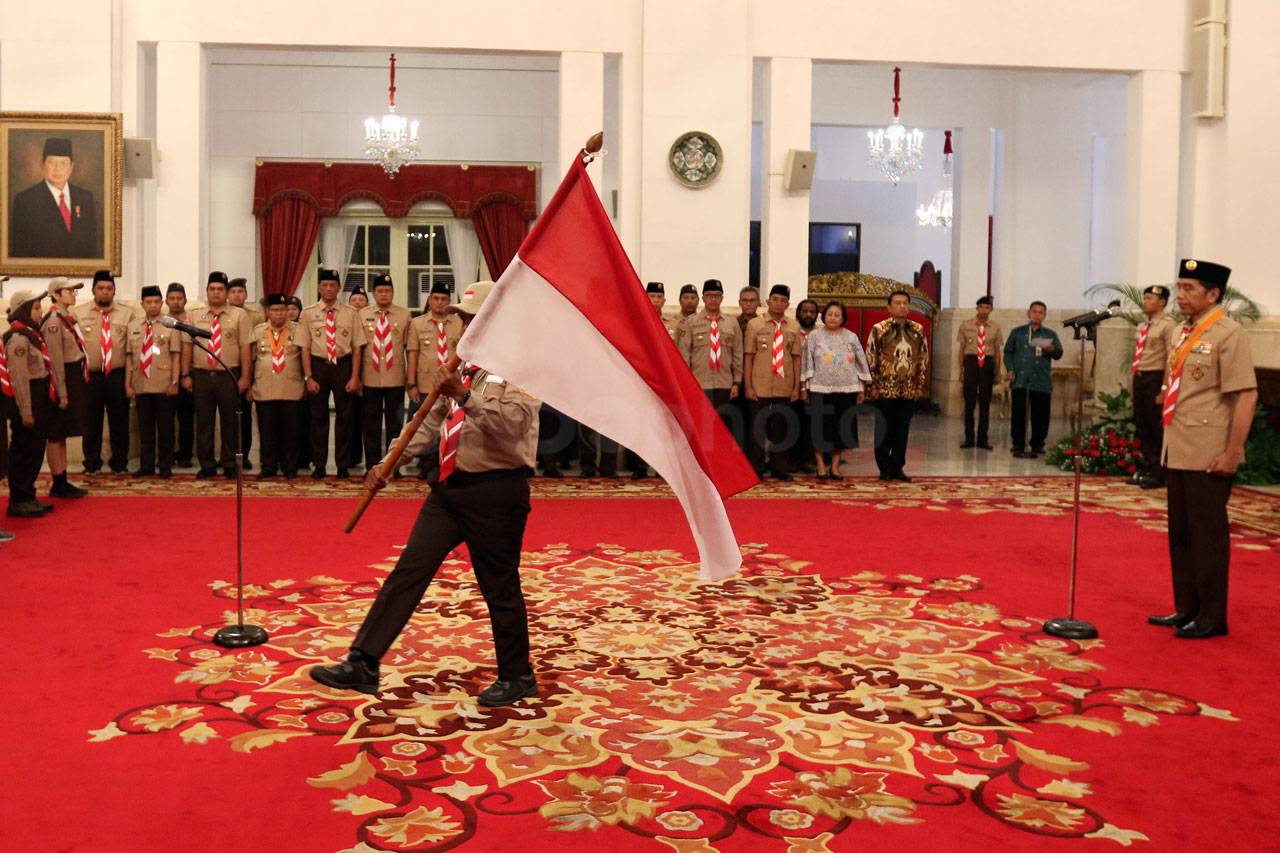 Presiden Jokowi Lepas...