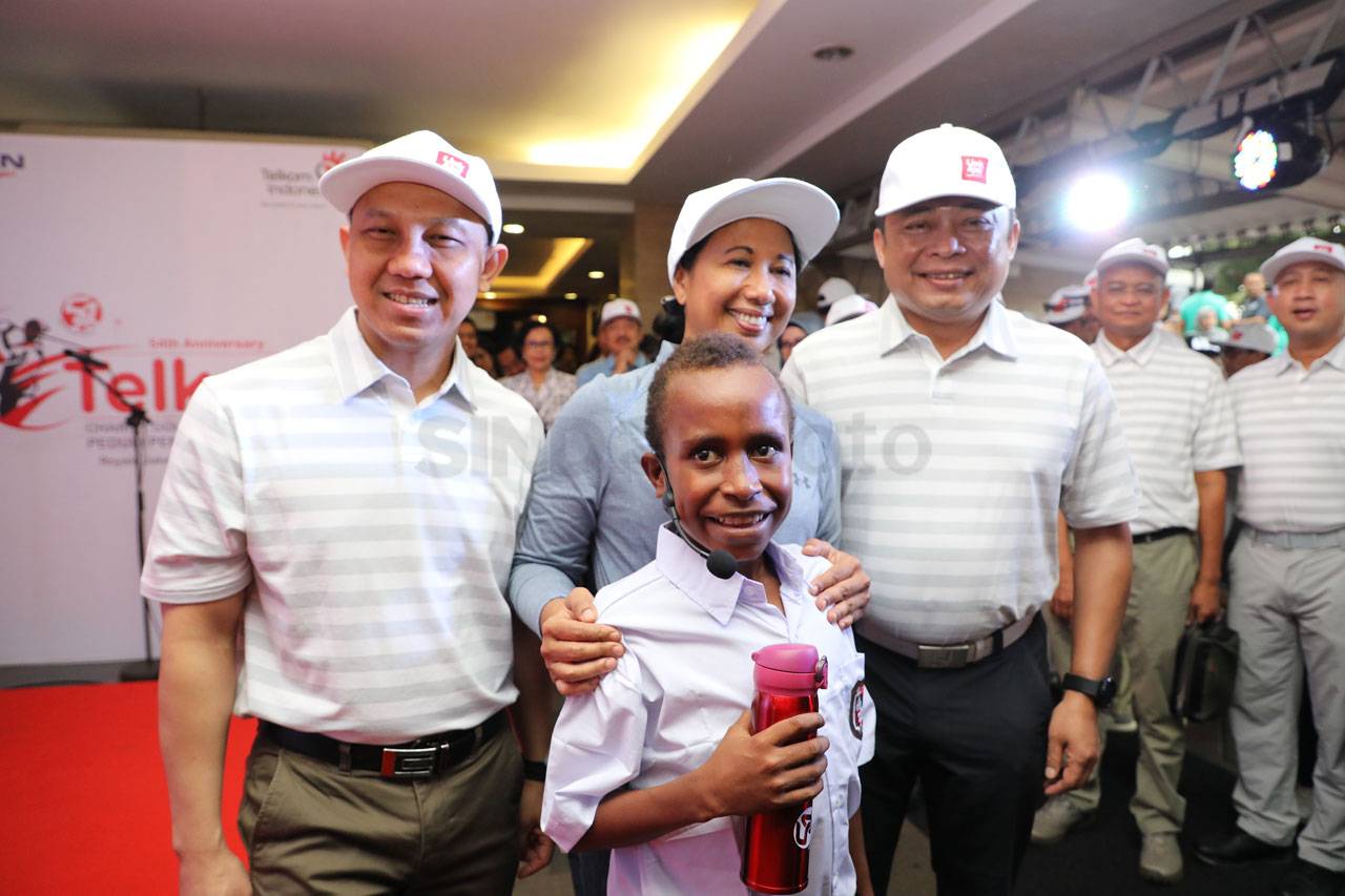 Telkom Gelar Charity...