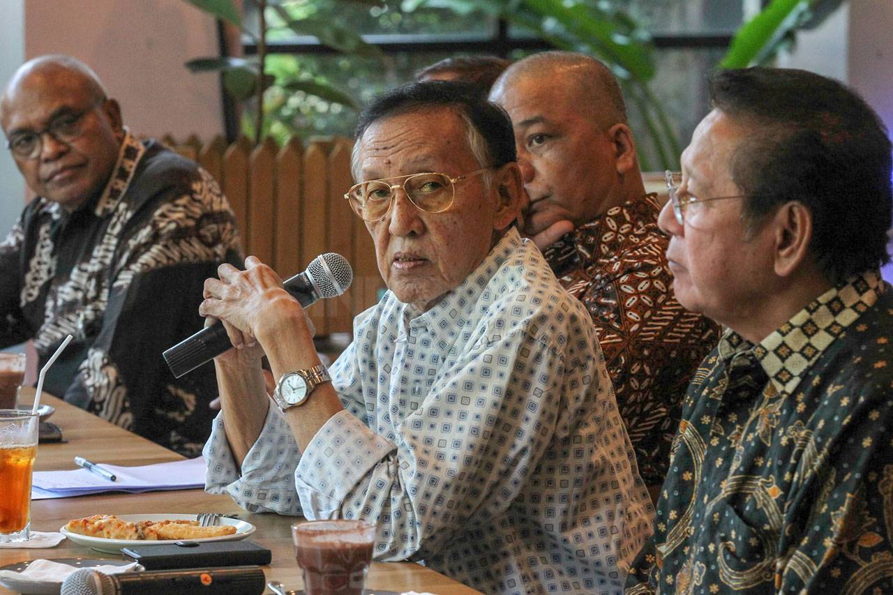 Keluarga Besar Purna...