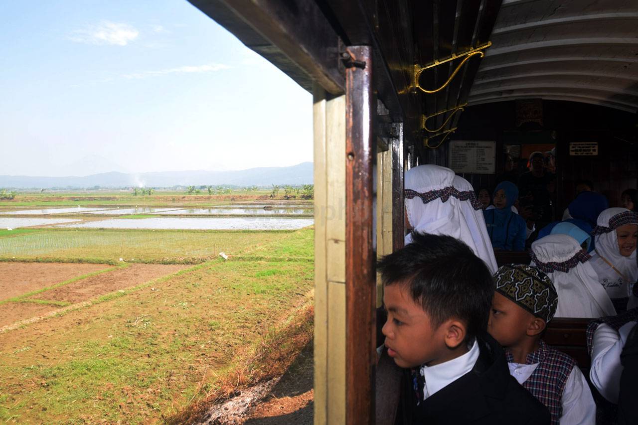 Peringatan Hari Anak...