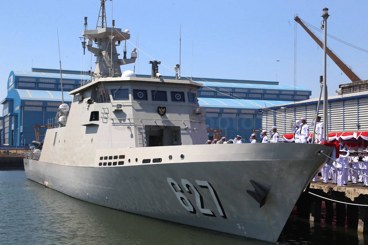 Kapal Cepat Rudal Kerambit-627...