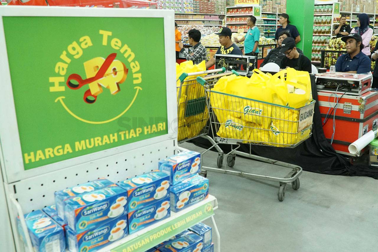 Giant Extra Waru Gelar...